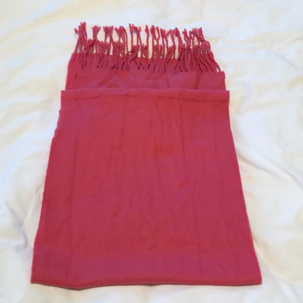 Cashmere scarf